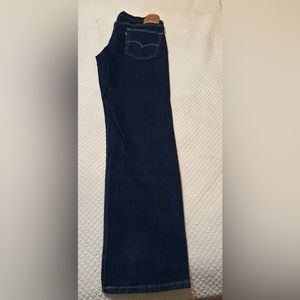 Levi’s women’s jeans - almost new, worn and washed once.